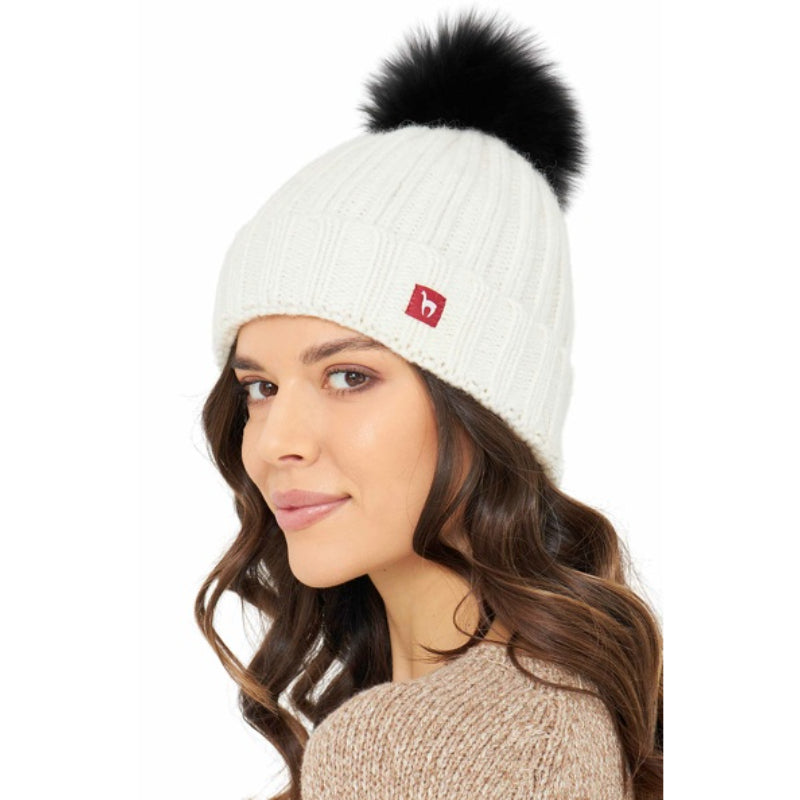 Alpaka Mütze BIANCA mit Bommel aus Baby Alpaka und Woll-Mix